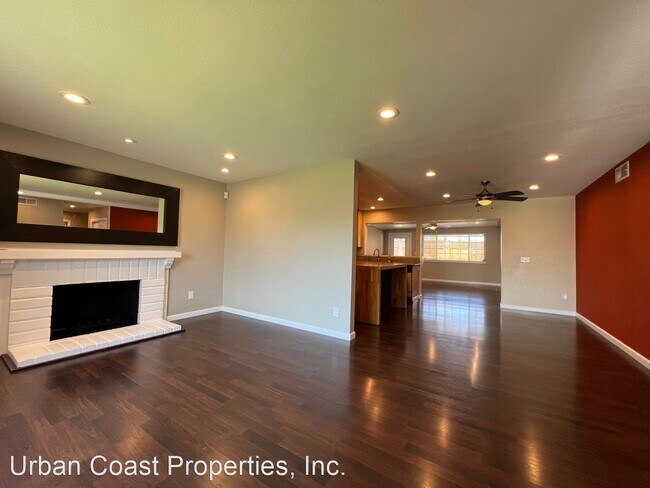 Foto del edificio - 3 br, 2 bath House - 8456 Harlow Terrace