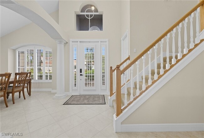 Building Photo - 28328 Hidden Lake Dr