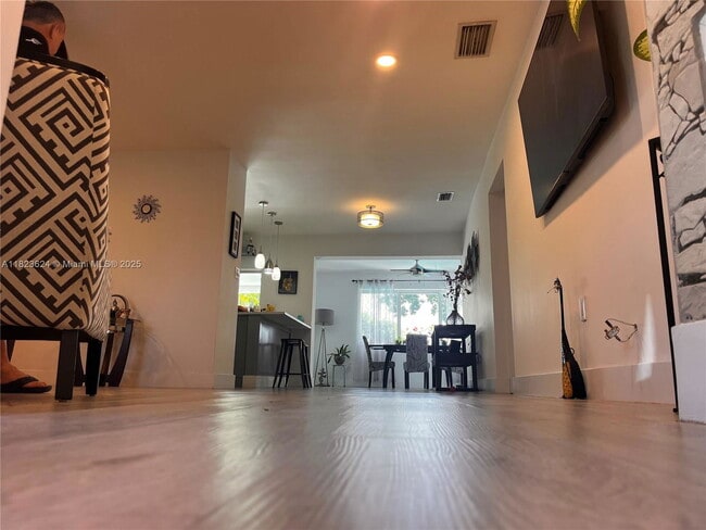Building Photo - 12381 NW 29th Manor