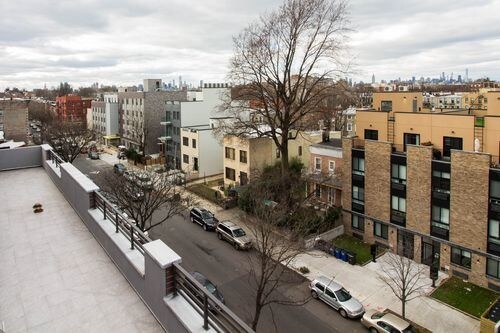 Foto del edificio - 804 Jefferson Ave