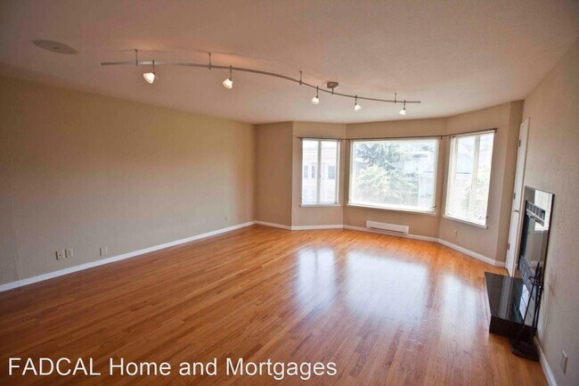 Foto del edificio - 3 br, 2 bath House - 1644 Fulton Street #3