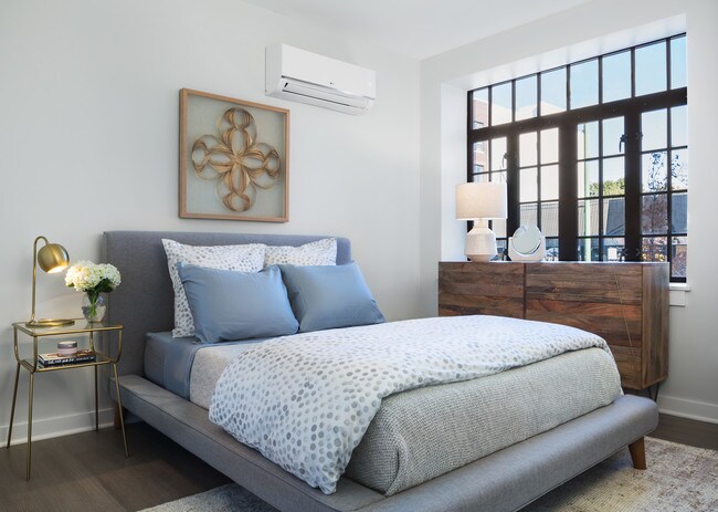 Foto del edificio - 2814 N Leavitt St