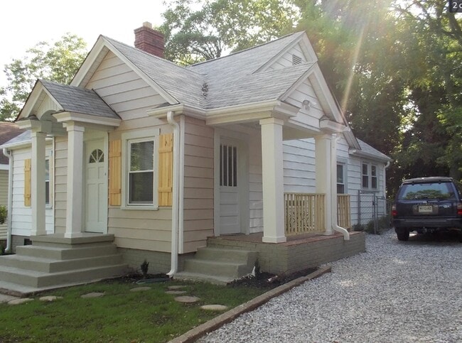 Photo - 504 Green Ave House