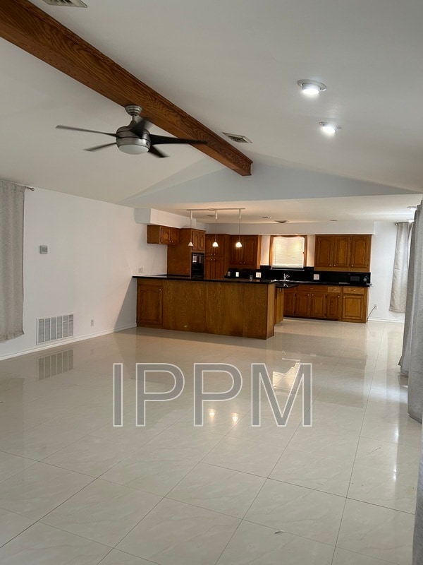 Foto del edificio - 5610 La Cana Dr