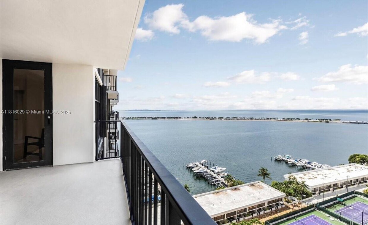Foto principal - 1865 Brickell Ave