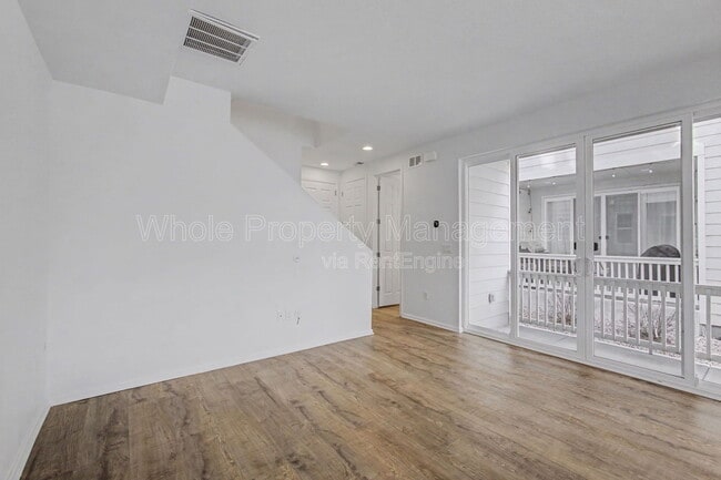 Photo - 9664 Waco St House