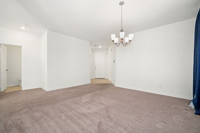 Photo - 4 bedroom with office and loft just South San Antonio