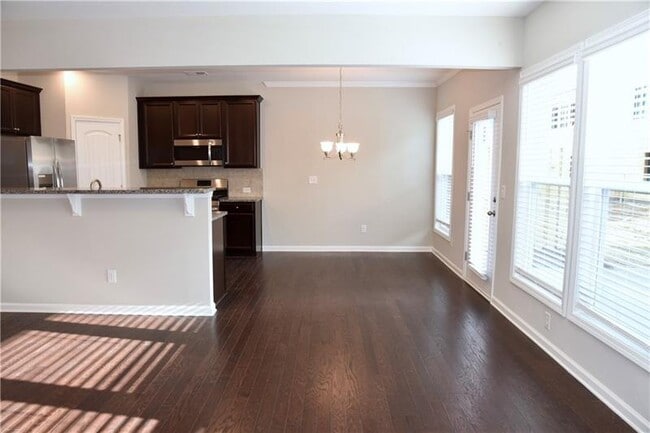 Foto del edificio - 1223 Foxcroft Ln