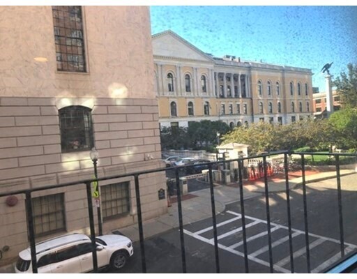 Foto del edificio - 142 Bowdoin St