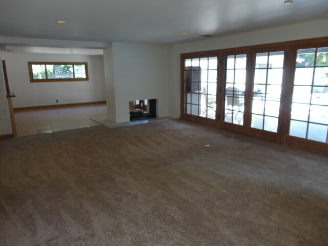 Foto del edificio - Elegant 4 + 3.5 Pool Home Van Nuys Coming Soon – Available for Showings March 23, 2026