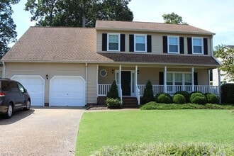 Building Photo - 417 Burnham Pl
