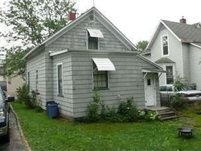 Foto del edificio - 124 Gateway Blvd N