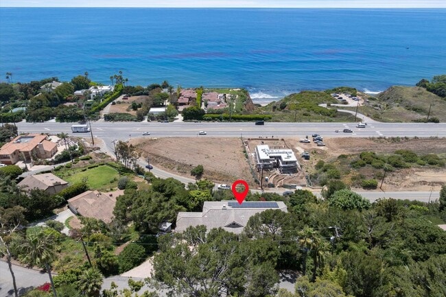Building Photo - 4986 Puesta Del Sol