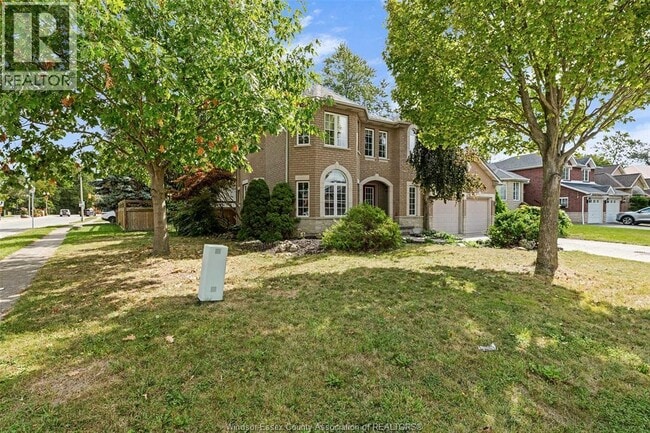 Building Photo - 4700 Wembley Ct