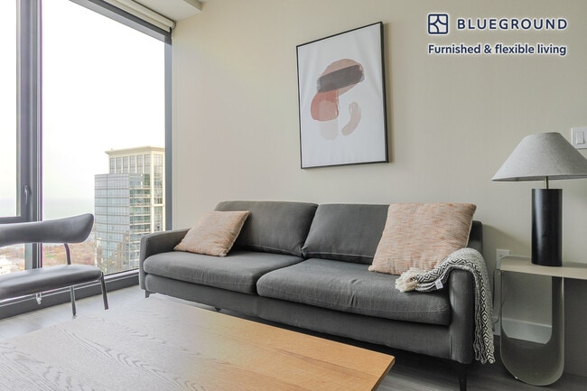 Photo - 1210 S Indiana Ave Apartment