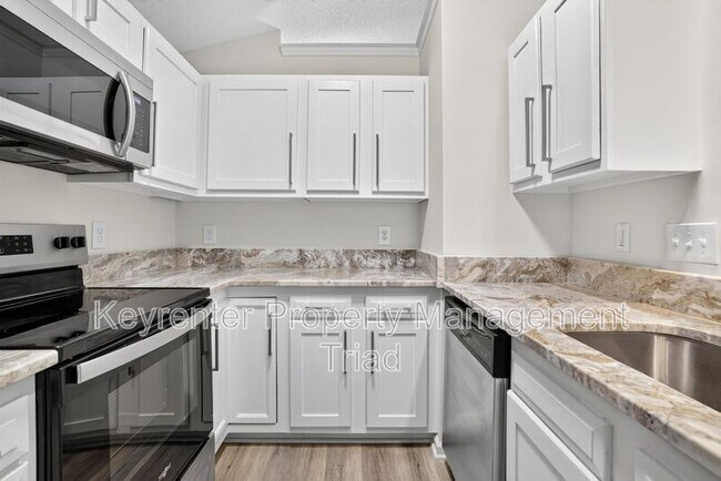 Foto del edificio - 3638 Morris Farm Dr