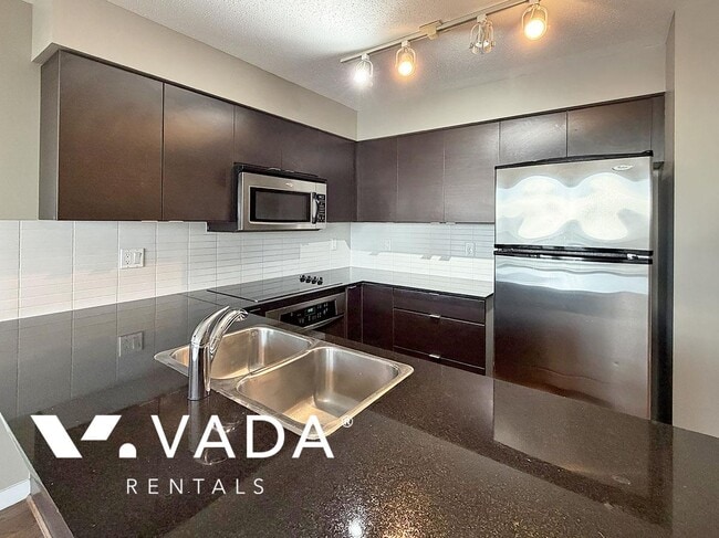 Building Photo - Tandem 2 BR APT Rental 1706-4182 Dawson St Burnaby: VADA