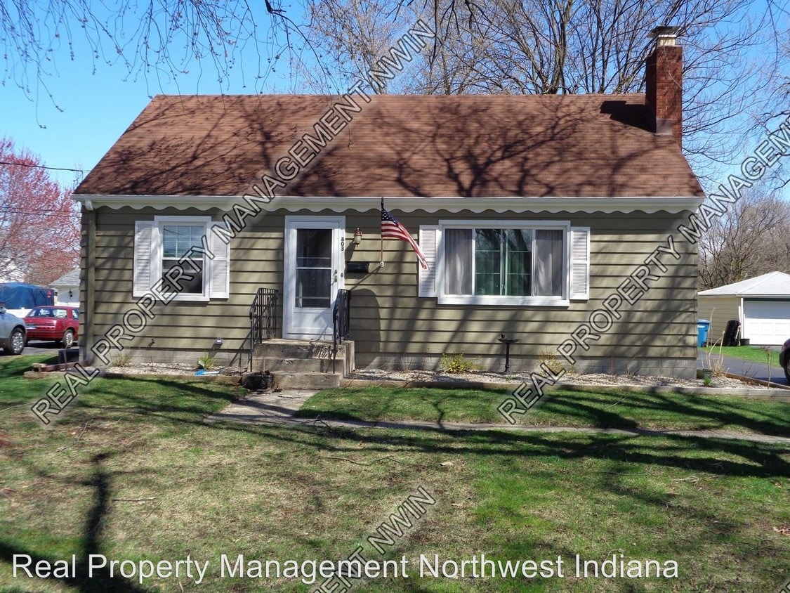 2 br, 1 bath House 803 N. Cline Avenue House for Rent in Griffith