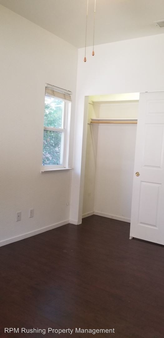 Foto del edificio - 3 br, 2 bath House - 3371 Spring Garden Drive