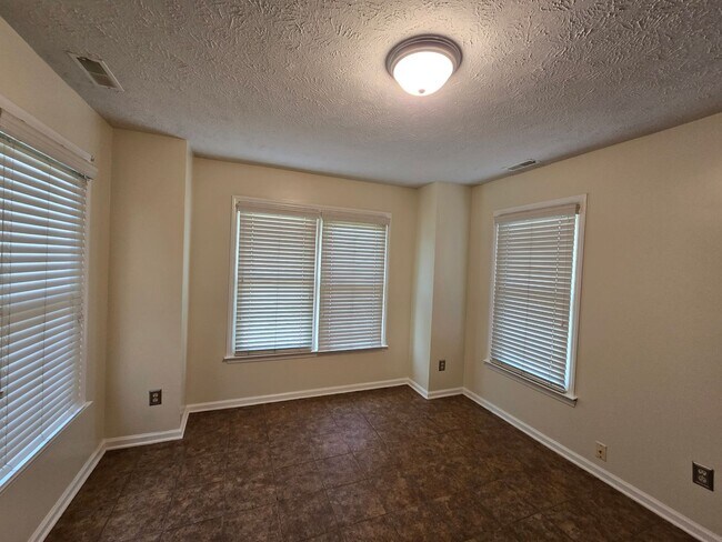 Building Photo - 472 Brandermill~ Morgan Place