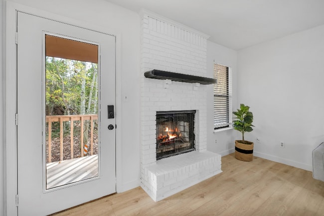 Photo - 2907 Woodrich Dr Apartment
