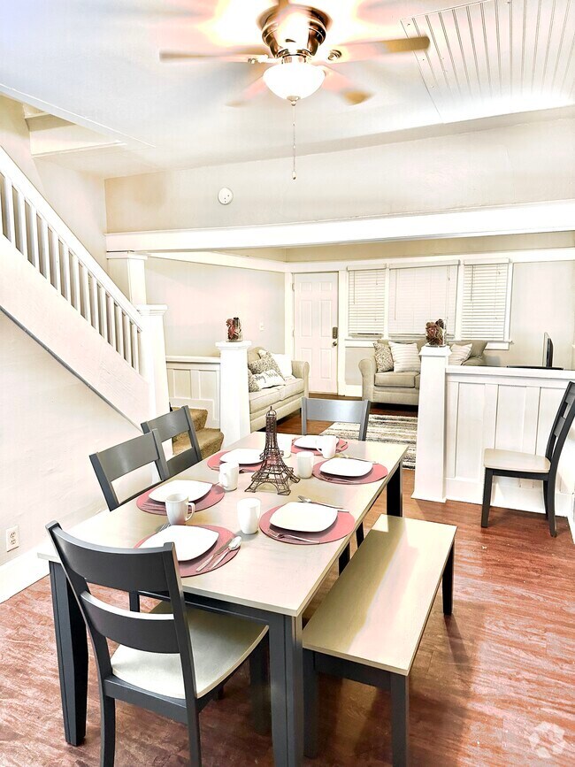 BatesHendricks Student Apartments for Rent Indianapolis, IN 4