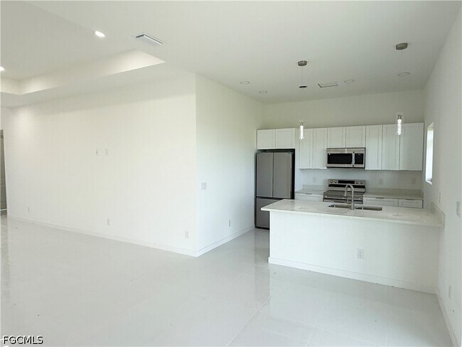 Foto del edificio - 4213 Caloosa Pkwy