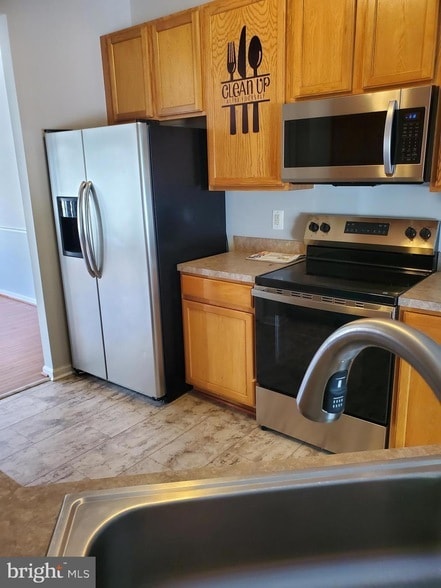Building Photo - 20945 Brookstone Ct
