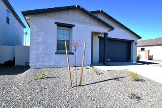 Building Photo - 37584 N Singletree Dr