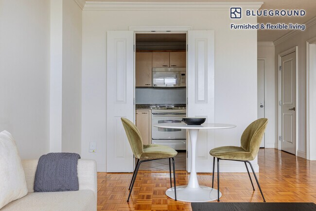 Building Photo - 221 Massachusetts Ave