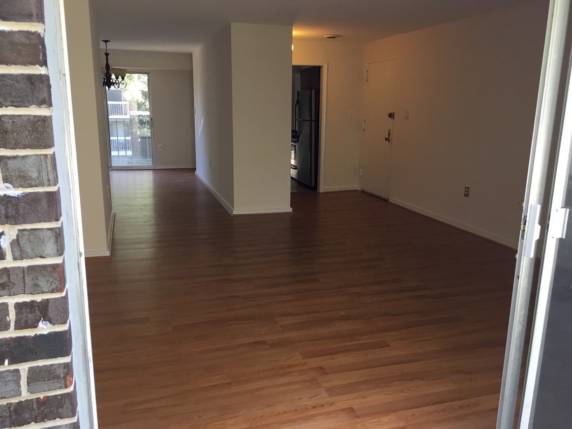 3342 Hewitt Ave, Aspen Hill, MD 20906 Condo for Rent in Aspen Hill