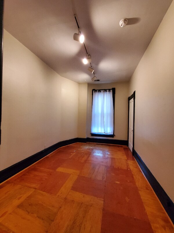 Foto del edificio - 65 Smith Pl