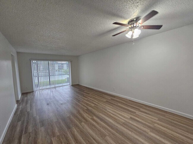 Foto del edificio - 7901 S Colony Cir