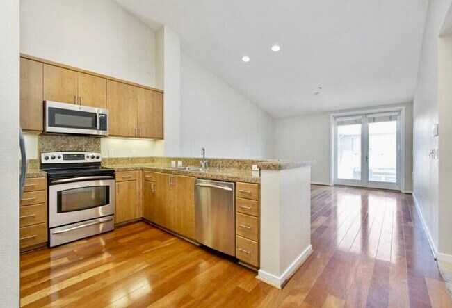 Cocina y sala de estar - 3090 Glascock St