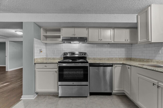 Building Photo - 4833 NW Homestead Terrace