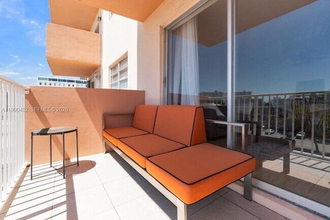 Foto del edificio - 2200 E Hallandale Beach Blvd
