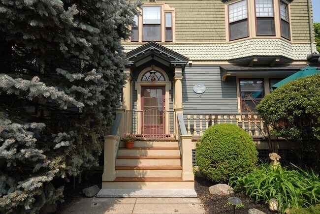 Foto del edificio - 14 Wellington St