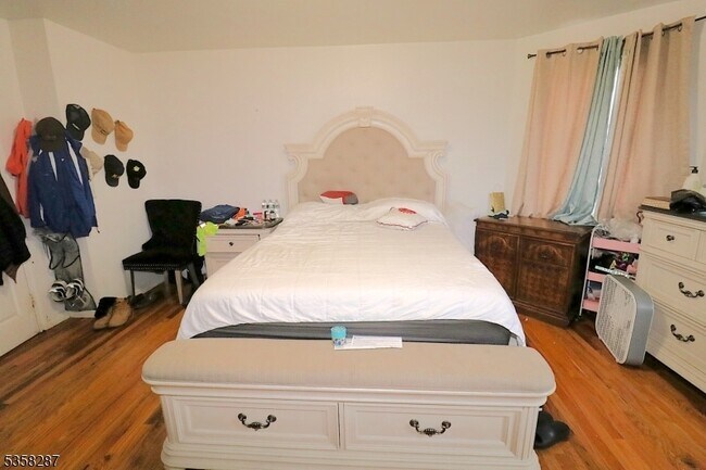 Foto del edificio - 524 Mulberry St