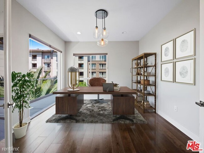 Building Photo - 3 br, 3 bath Condo - 5695 Goldeneye Dr Apt 2