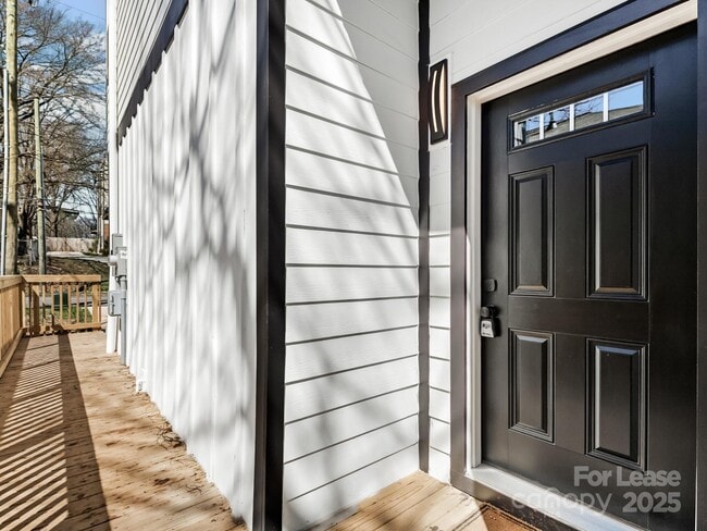 Foto del edificio - 1310 N Davidson St