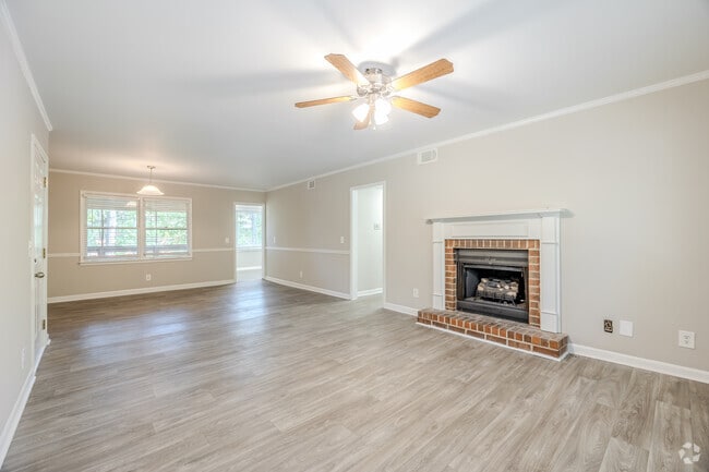 3BR, 2BA - 1,690SF - Living Room - Villas on Briarcliff (Dark)
