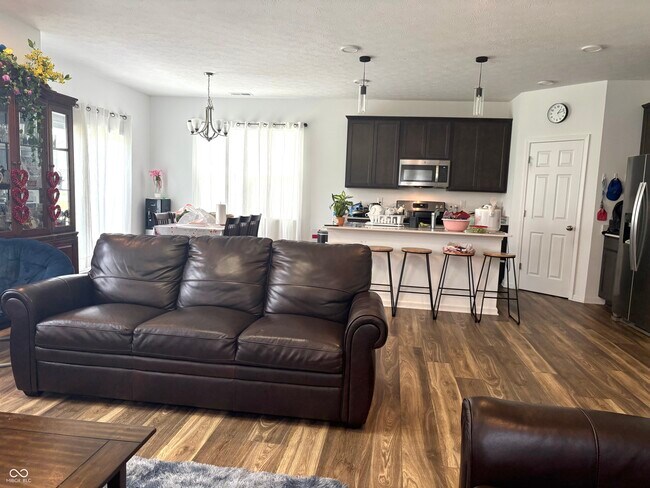 Building Photo - 6120 Medina Spirit Dr