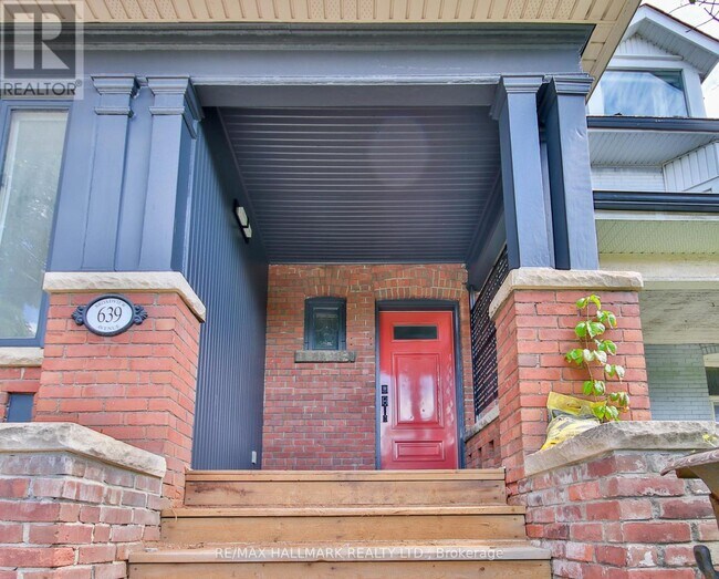 Photo du bâtiment - 639 Broadview Ave