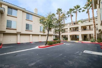 Building Photo - 7135 S Durango Dr