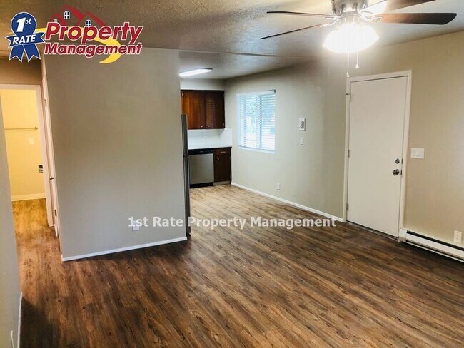 Foto del edificio - 1300 W Bella St