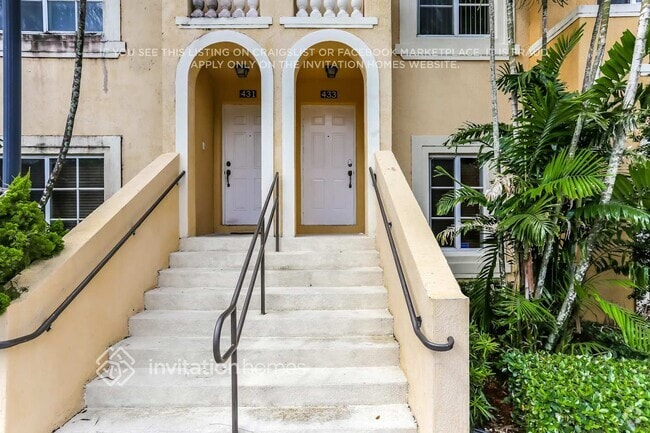 Building Photo - 12600 SW 50th Ct
