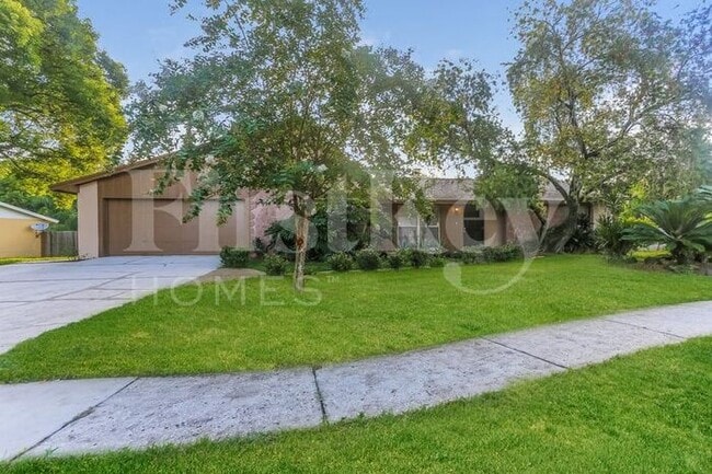 Building Photo - 3317 Acapulco Dr
