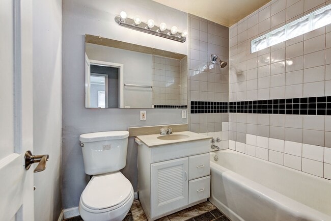 Photo - 2144 Pearson Dr House