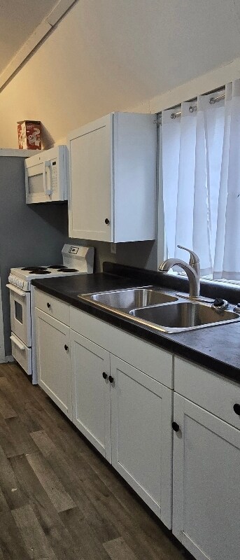 Foto del edificio - 8880 E State Rd 54