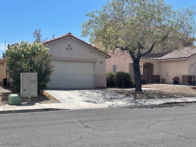 Foto principal - 7937 N Willow Pines Pl